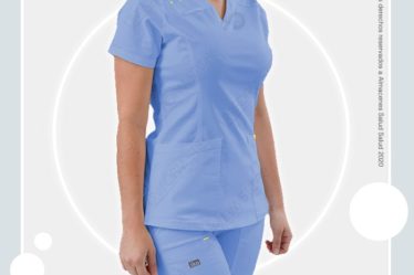 uniforme de enfermeria color azul claro