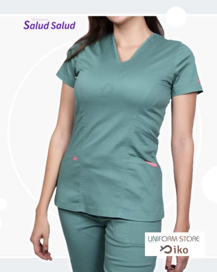 uniforme medico color verde en algodon marca IKO disponible en almacenes salud salud