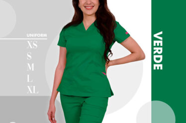 uniforme medico color verde en algodon marca IKO disponible en almacenes salud salud